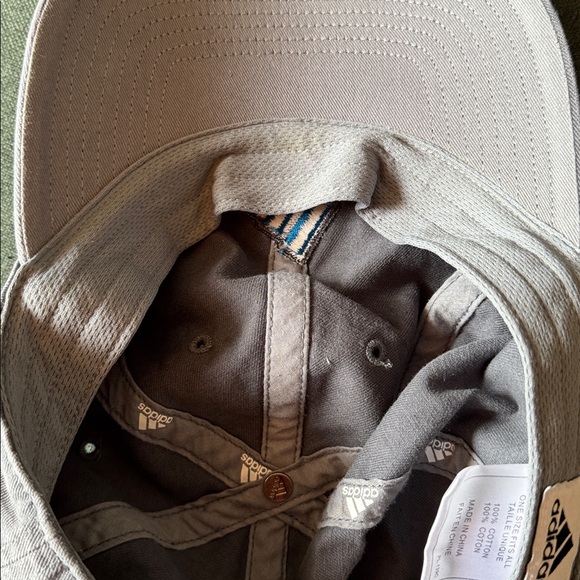 adidas Cap - Picture 9 of 9